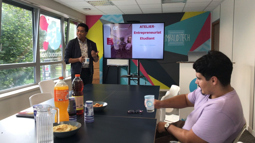 Sedra RASOANAIVO, Chargé d'Entrepreneuriat Étudiant chez Rimbaud'Tech